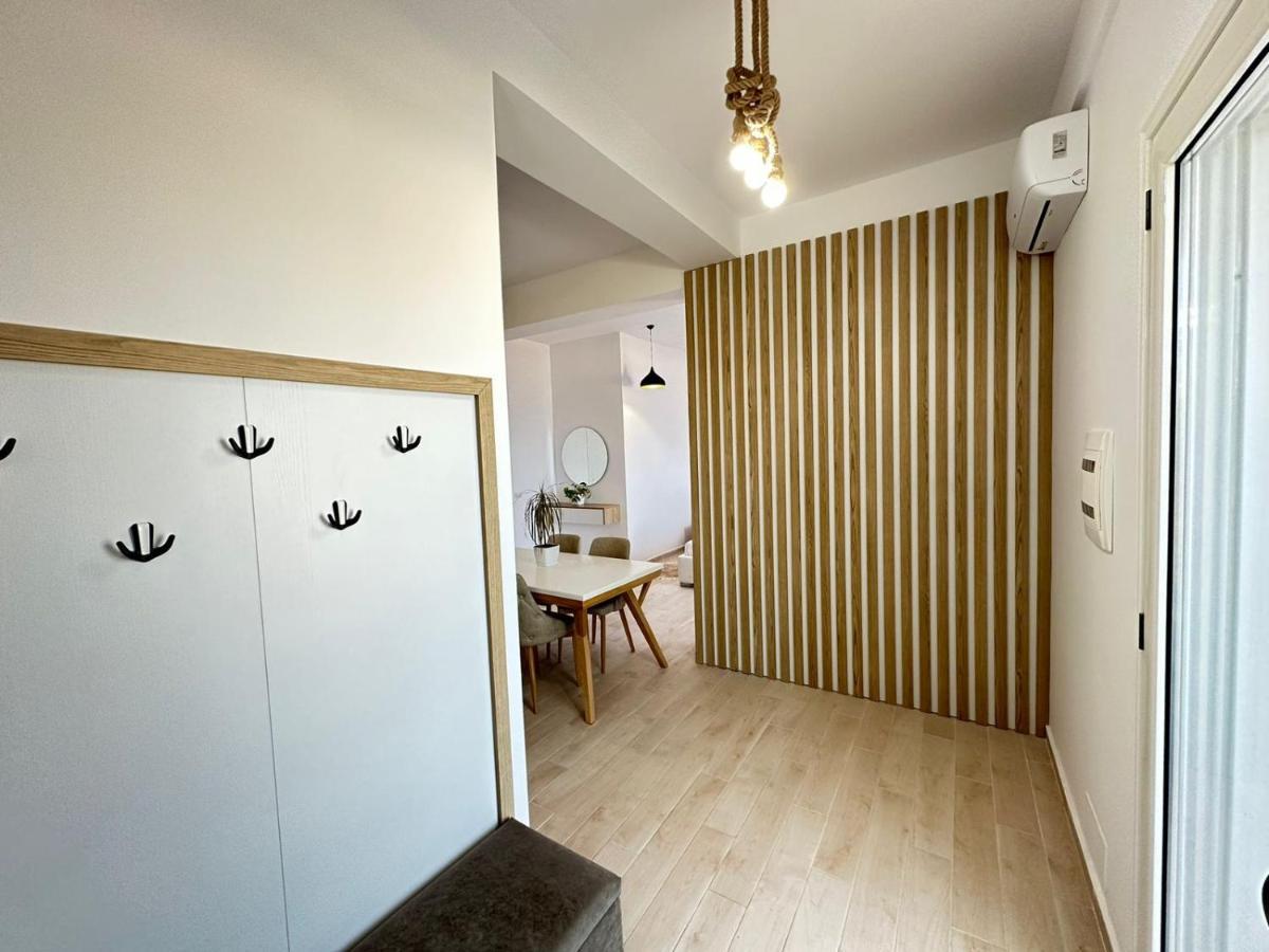 公寓 Perla Luxury - Private Patio & Parking