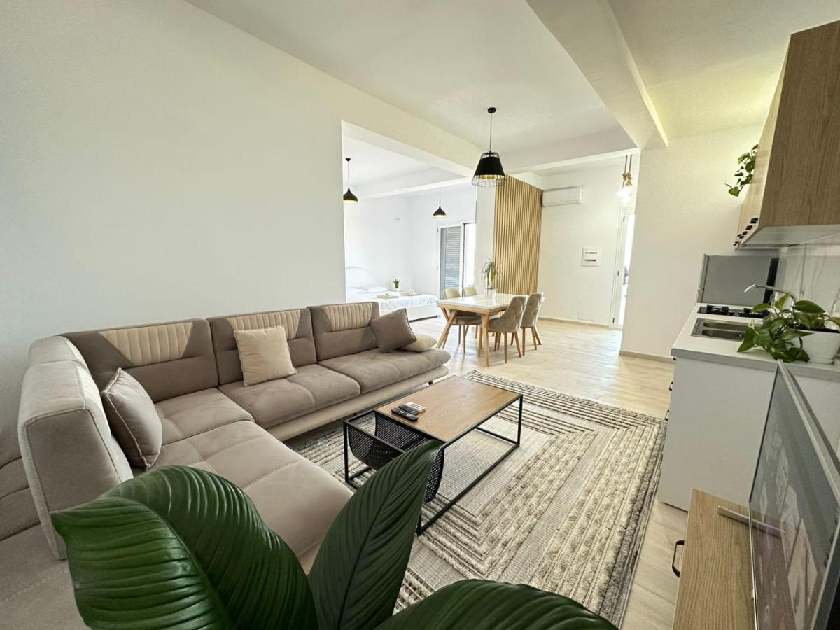 Perla Luxury - Private Patio & Parking 公寓