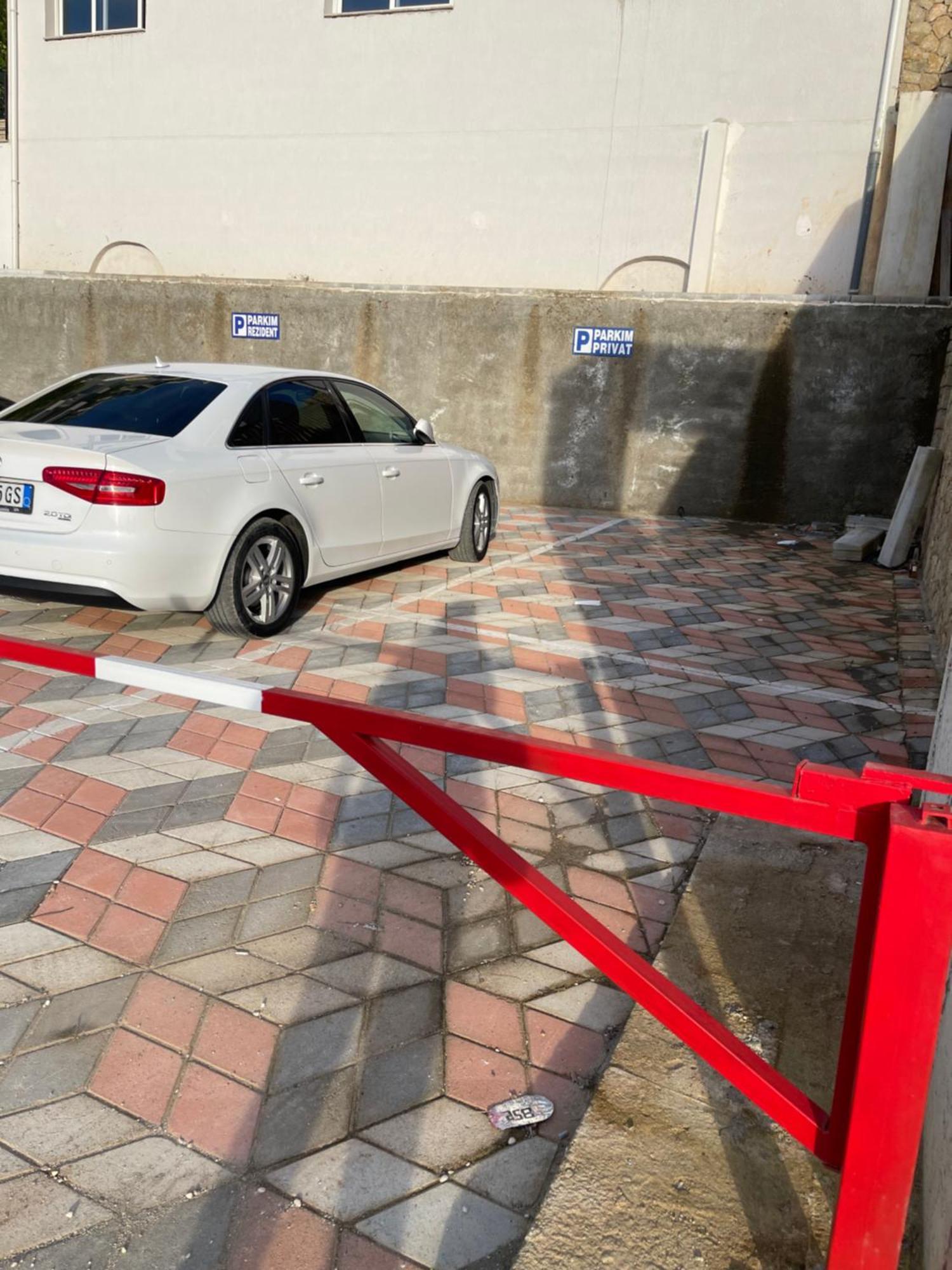 公寓 Perla Luxury - Private Patio & Parking